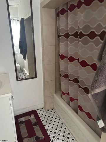 93 Bloomfield Ave, Paterson City, NJ 07503