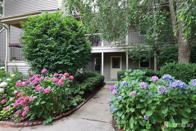 123-G Concordia Circle G, Monroe, NJ 08831