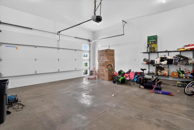 2324 Maynard Avenue, Waterloo, IA 50701