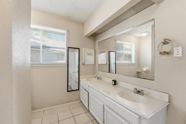 6203 Sunnygate Drive, Spring, TX 77373