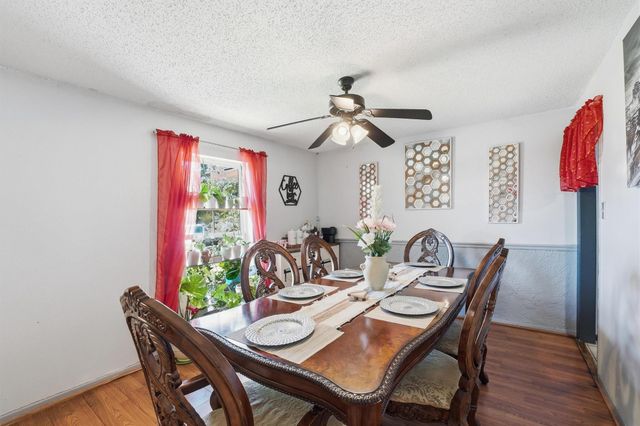 6203 Sunnygate Drive, Spring, TX 77373