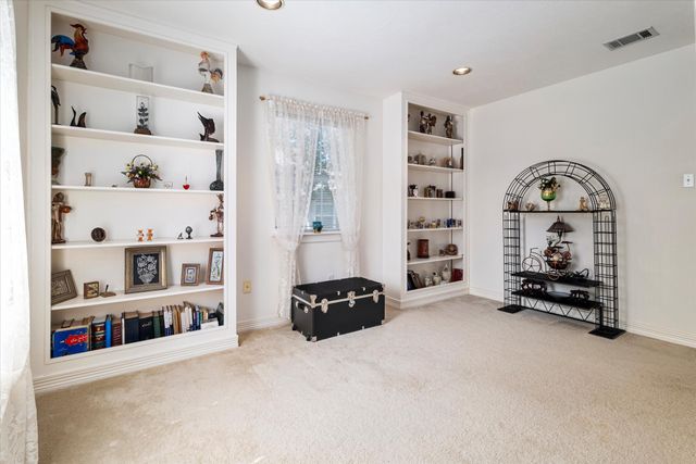 1121 Lakestream Drive, Plano, TX 75075