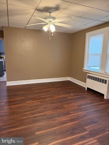 1482 GLASSBORO RD, Wenonah, NJ 08090