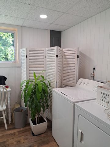 1898 King Road, Mountain Grove, MO 65711