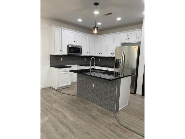 12965 E Grant Dr A, Thornton, CO 80241