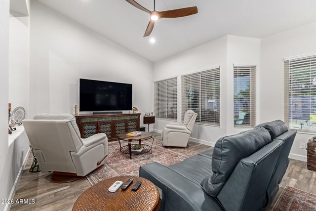 294 S IRONWOOD Street, Gilbert, AZ 85296