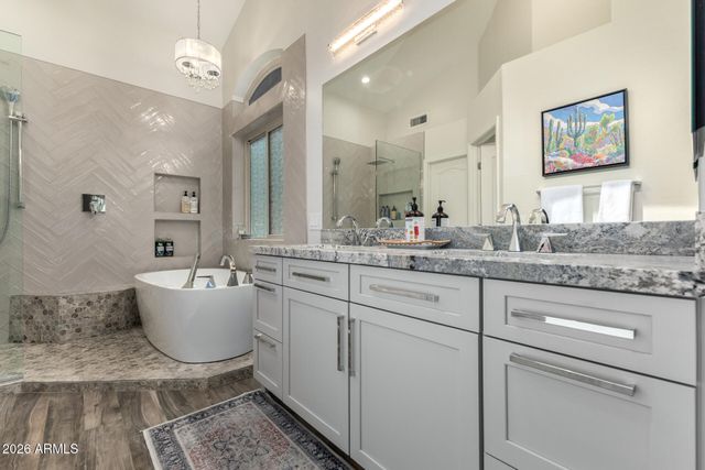 294 S IRONWOOD Street, Gilbert, AZ 85296