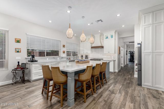 294 S IRONWOOD Street, Gilbert, AZ 85296