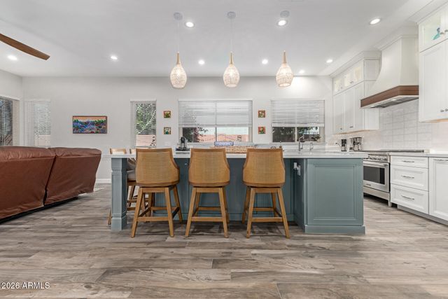 294 S IRONWOOD Street, Gilbert, AZ 85296