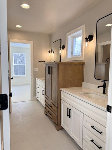 2556 N STELLITA CIRCLE, De Pere, WI 54115