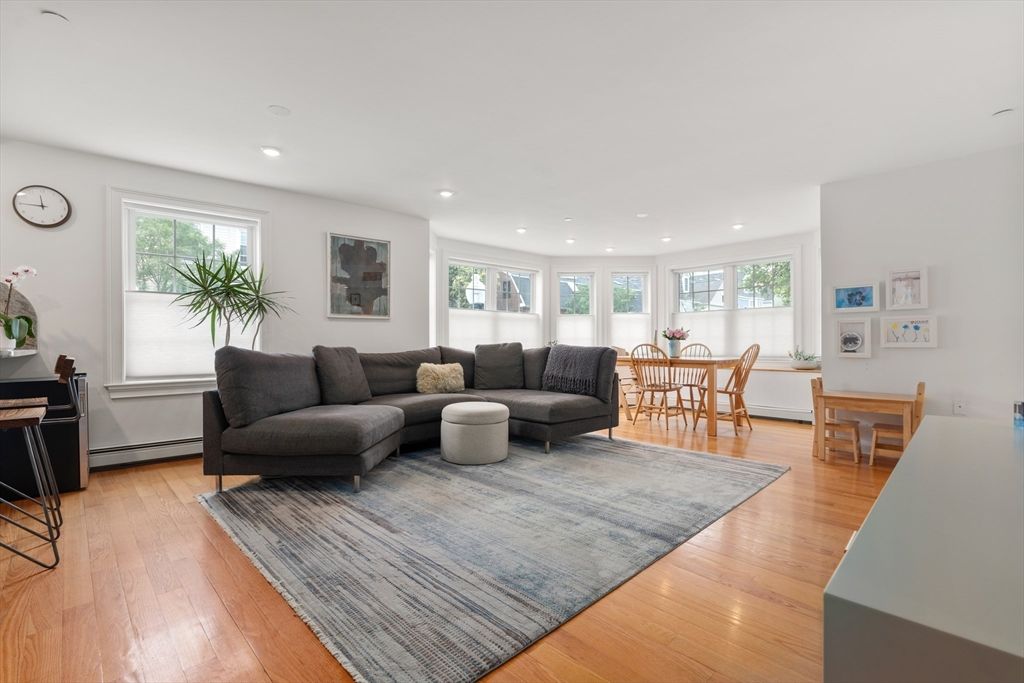 235 Bunker Hill St 235, Boston, MA 02129