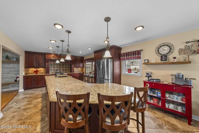 55 Valley Vale Drive, Old Bridge, NJ 08857