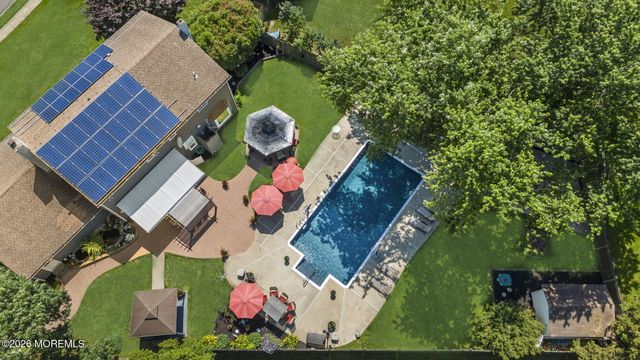 55 Valley Vale Drive, Old Bridge, NJ 08857