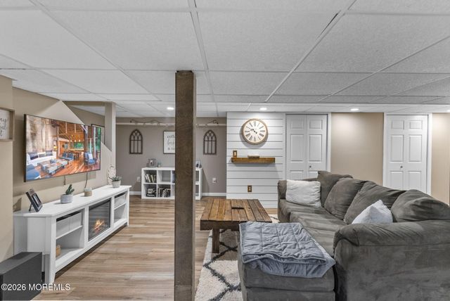 55 Valley Vale Drive, Old Bridge, NJ 08857