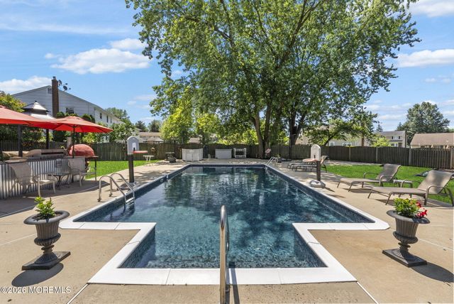 55 Valley Vale Drive, Old Bridge, NJ 08857