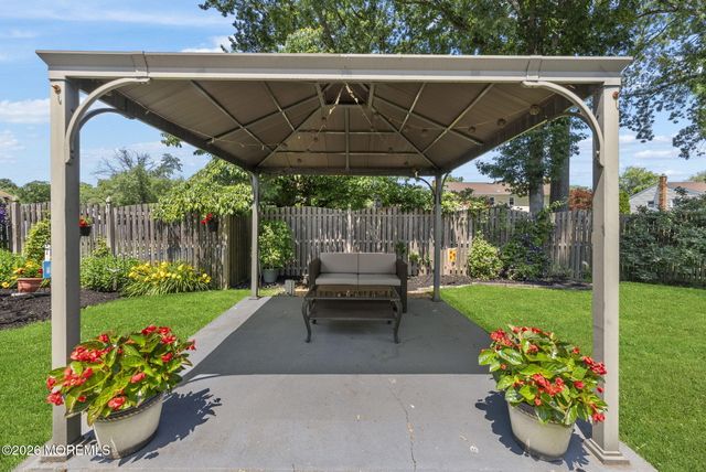 55 Valley Vale Drive, Old Bridge, NJ 08857