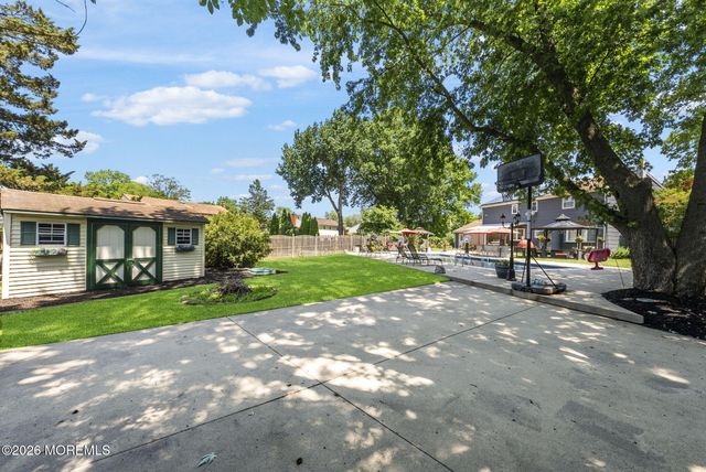 55 Valley Vale Drive, Old Bridge, NJ 08857