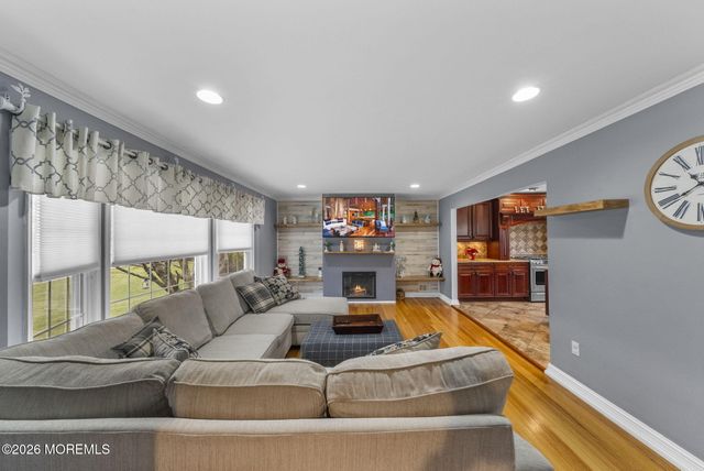 55 Valley Vale Drive, Old Bridge, NJ 08857