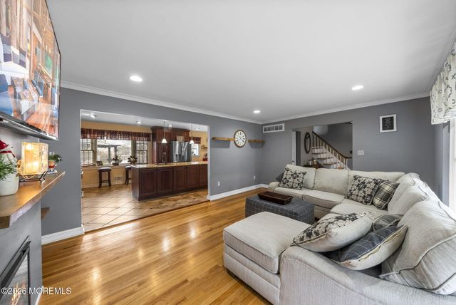 55 Valley Vale Drive, Old Bridge, NJ 08857