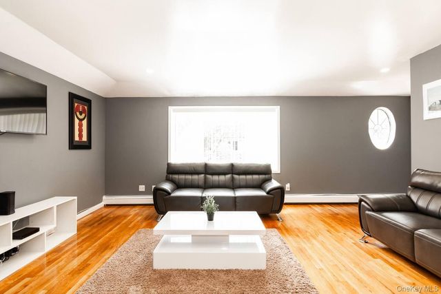 13745 Bedell Street, Springfield Gardens, NY 11413