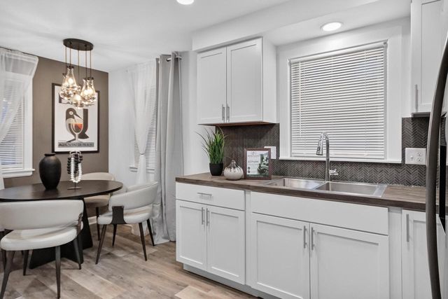 6114 W Leon TERRACE, Milwaukee, WI 53218
