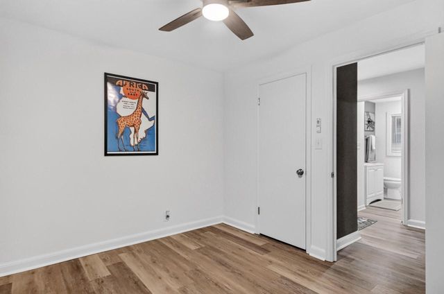 6114 W Leon TERRACE, Milwaukee, WI 53218