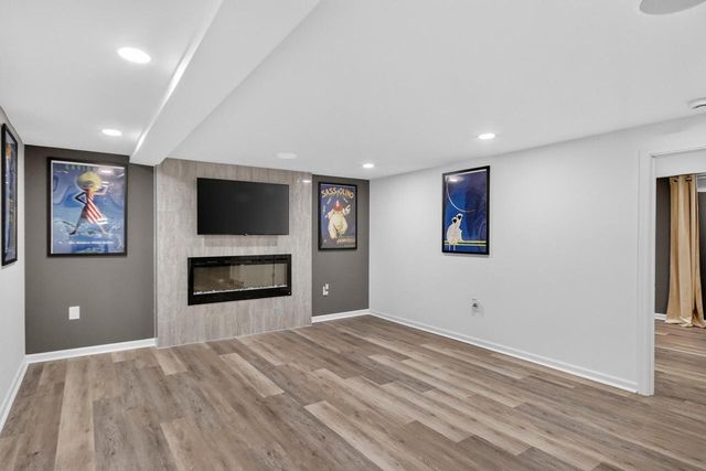 6114 W Leon TERRACE, Milwaukee, WI 53218