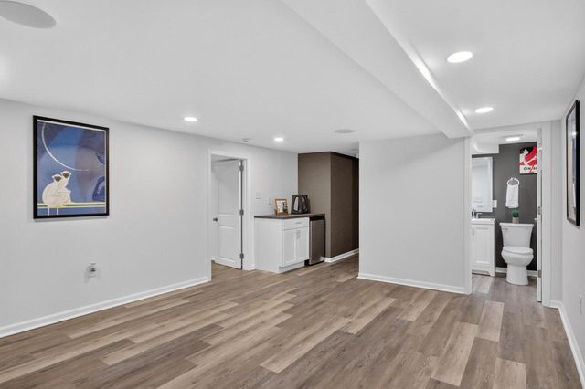6114 W Leon TERRACE, Milwaukee, WI 53218