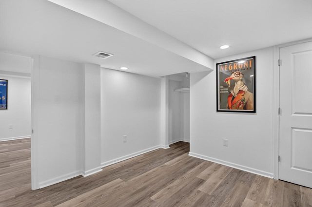 6114 W Leon TERRACE, Milwaukee, WI 53218