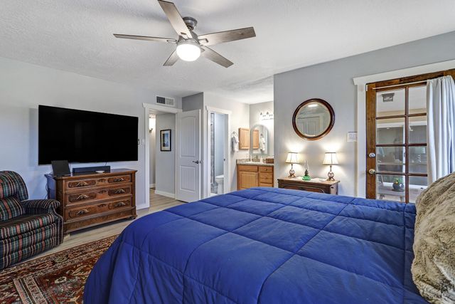 8713 Supreme Court NE, Albuquerque, NM 87109