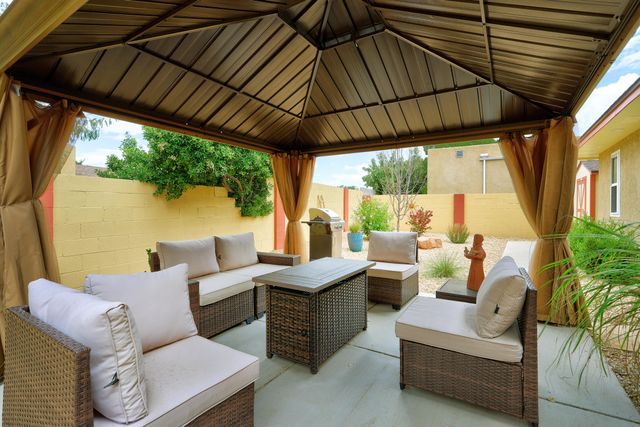 8713 Supreme Court NE, Albuquerque, NM 87109