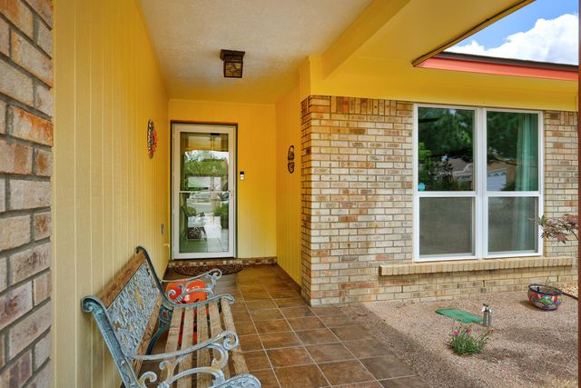 8713 Supreme Court NE, Albuquerque, NM 87109