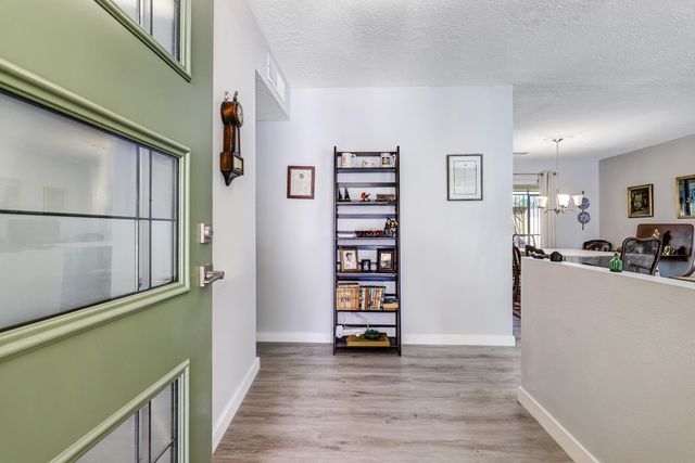 8713 Supreme Court NE, Albuquerque, NM 87109
