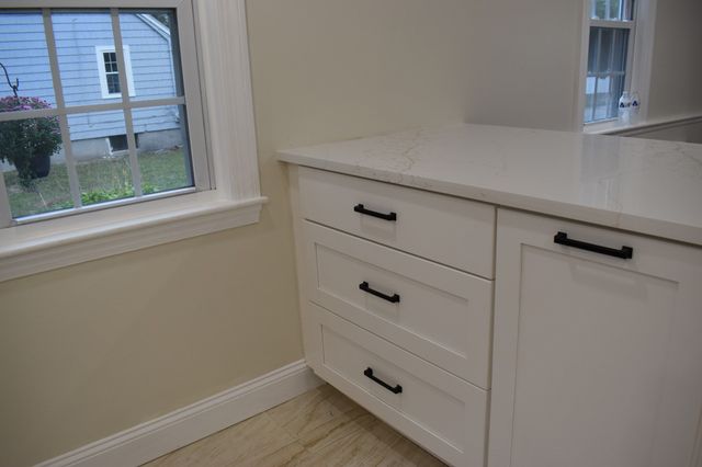 65 Thomas Rd, Weymouth, MA 02190