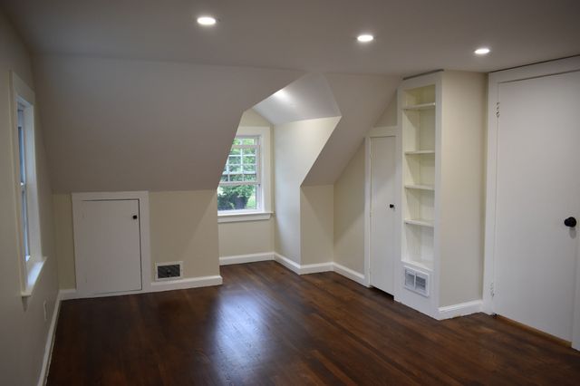 65 Thomas Rd, Weymouth, MA 02190