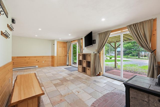 6 Poplar Ridge Road, Freedom, NH 03836