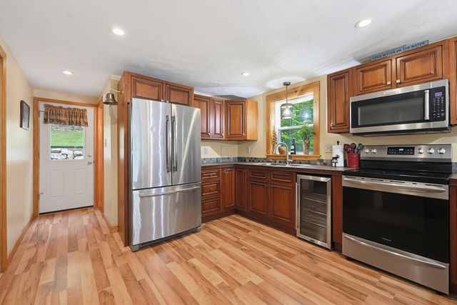 6 Poplar Ridge Road, Freedom, NH 03836