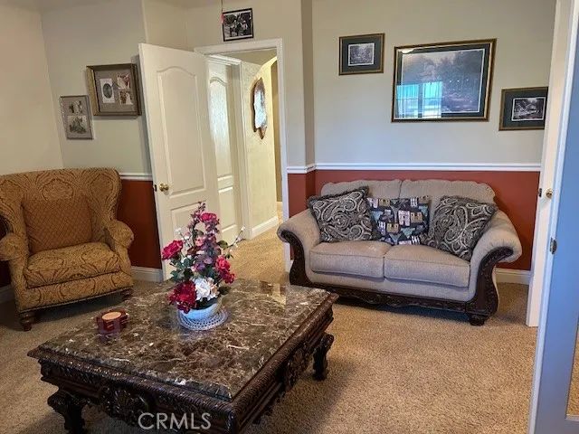 14 Sparrow Hawk, Chico, CA 95928