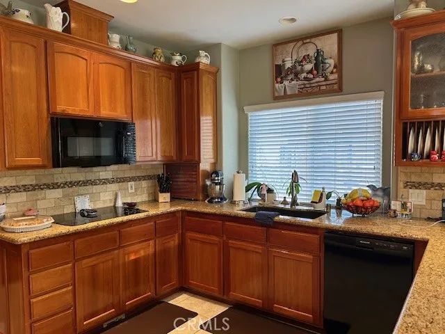 14 Sparrow Hawk, Chico, CA 95928