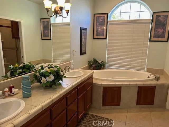 14 Sparrow Hawk, Chico, CA 95928