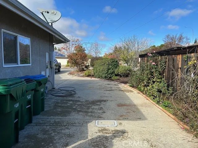 14 Sparrow Hawk, Chico, CA 95928