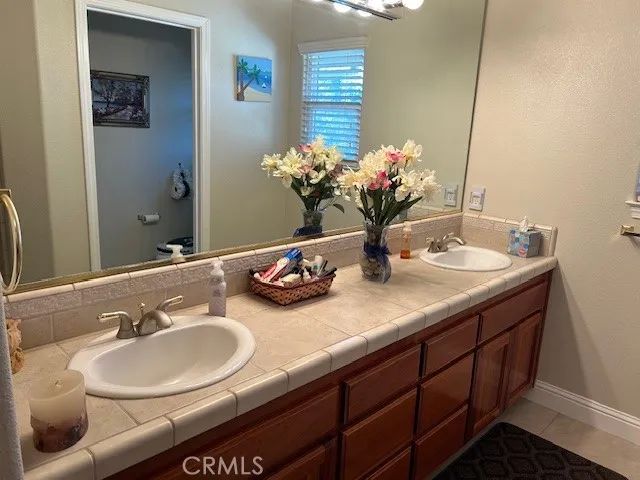 14 Sparrow Hawk, Chico, CA 95928