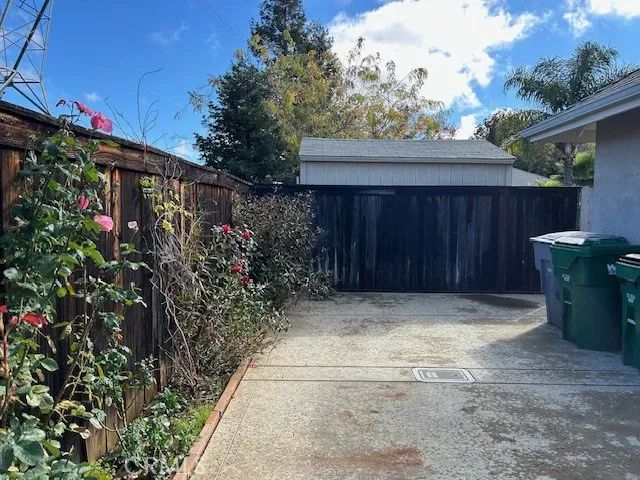 14 Sparrow Hawk, Chico, CA 95928