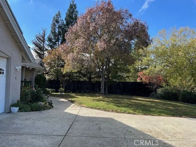 14 Sparrow Hawk, Chico, CA 95928