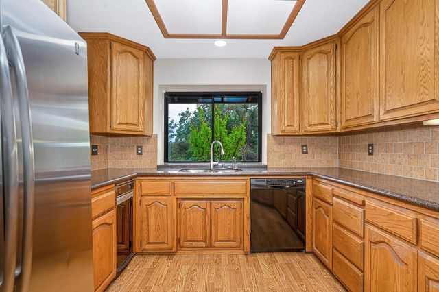 6847 Terreno Dr, Rancho Murieta, CA 95683