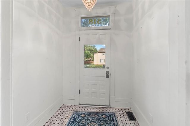 518 S Ash Street, Nevada, MO 64772