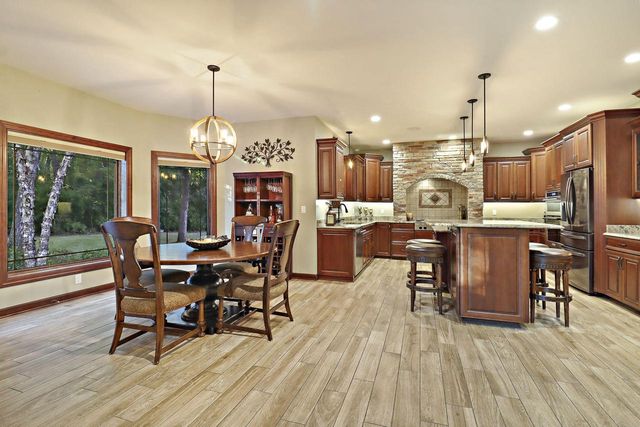 11810 25th COURT, Pleasant Prairie, WI 53158