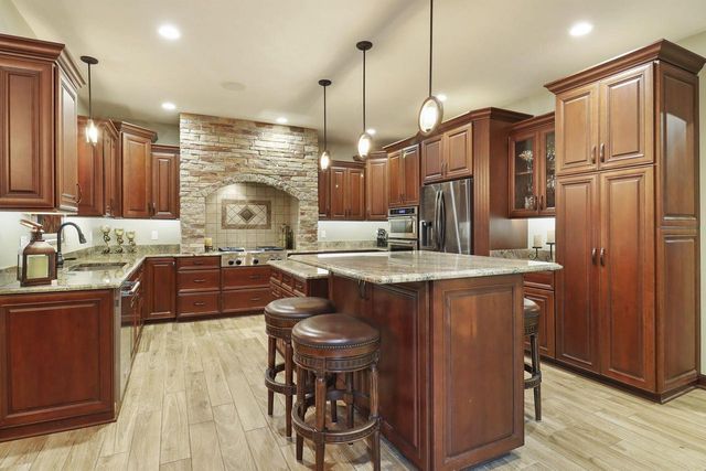 11810 25th COURT, Pleasant Prairie, WI 53158