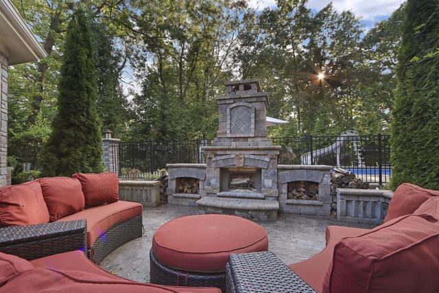 11810 25th COURT, Pleasant Prairie, WI 53158