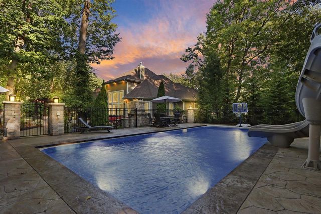 11810 25th COURT, Pleasant Prairie, WI 53158